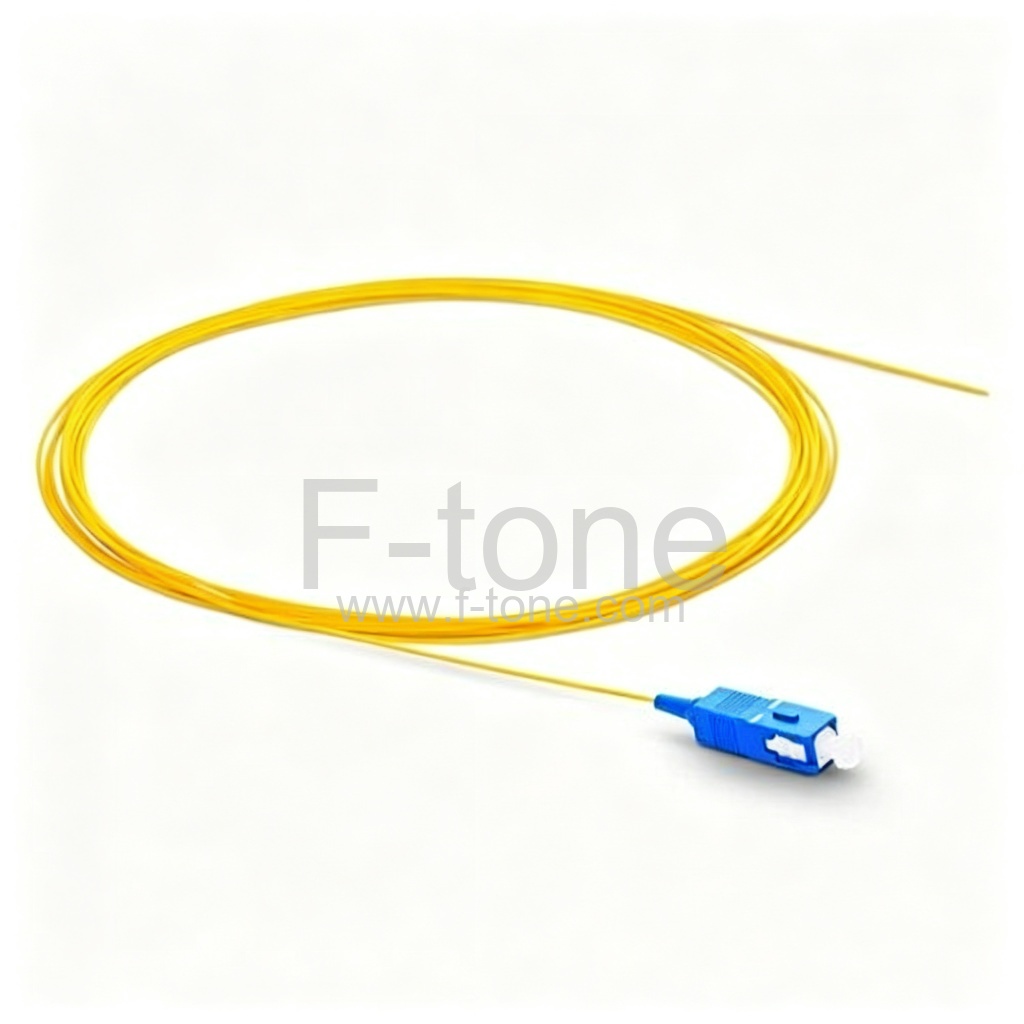 1米 单芯 SC/UPC 9/125 单模光纤尾纤 0.9mm PVC 护套