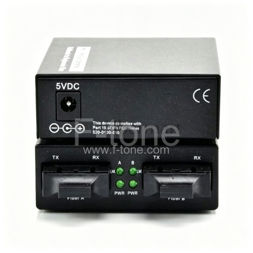 2km/100km 850nm/1310nm/1550DFB SFP Gig E 单模到多模光纤介质转换器