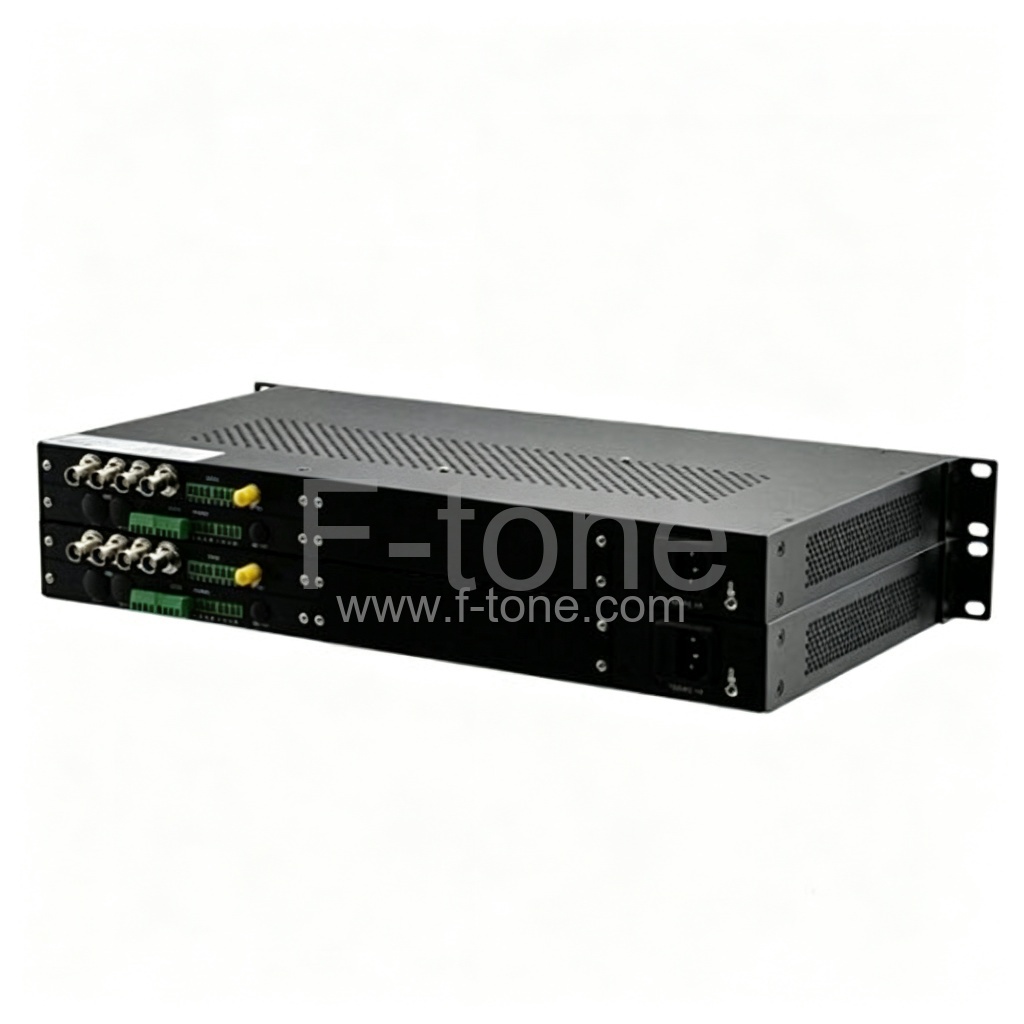 带 RS232/RS422 数据的 4 路单向 HD-SDI 光纤收发器套件