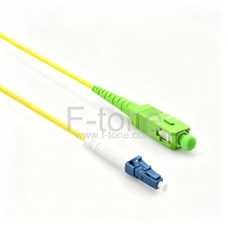 SC/UPC 转 SC/APC OS2 单模 9/125 单芯光纤跳线